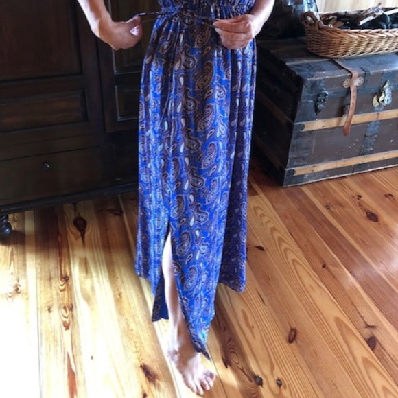 Lined Paisley Maxi Dress - Picture 4 of 5
